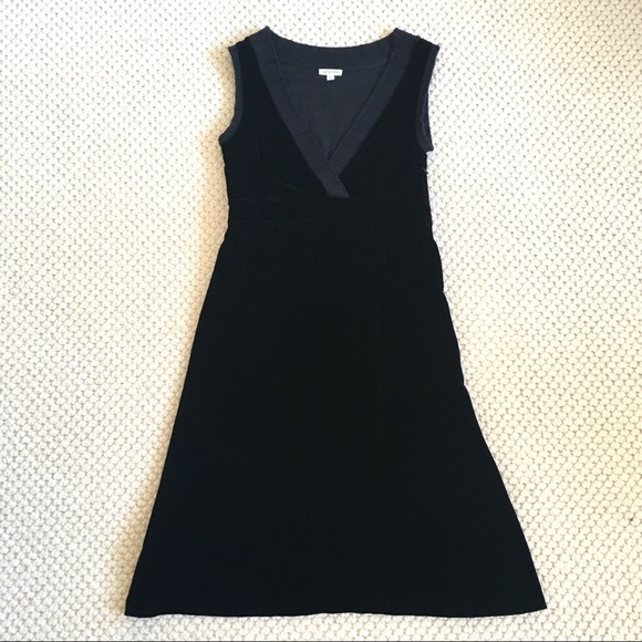 Anthropologie Dresses & Skirts - Anthropologie Generra Black Velvet Dress FIRM